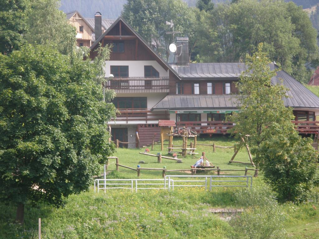Pecka Penzion Pec pod Sněžkou Exteriér fotografie